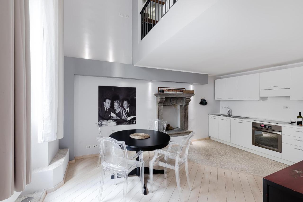 Piazza Margana Private Apartment Рим Екстериор снимка